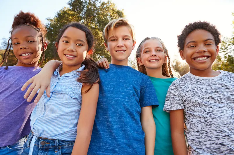 5 children poising for camera