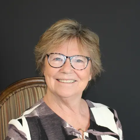 Sue Dunfield