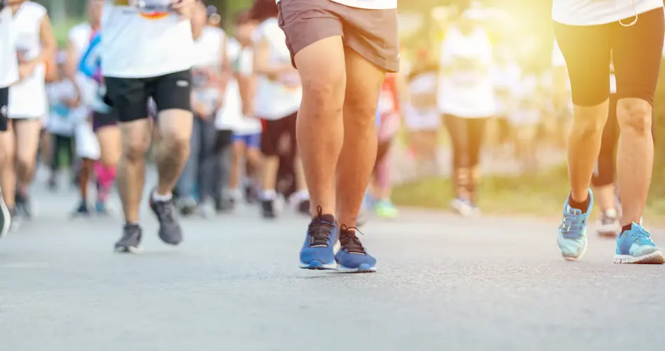 people running