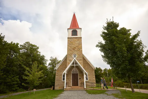 Heritage Walking Tour of Portland