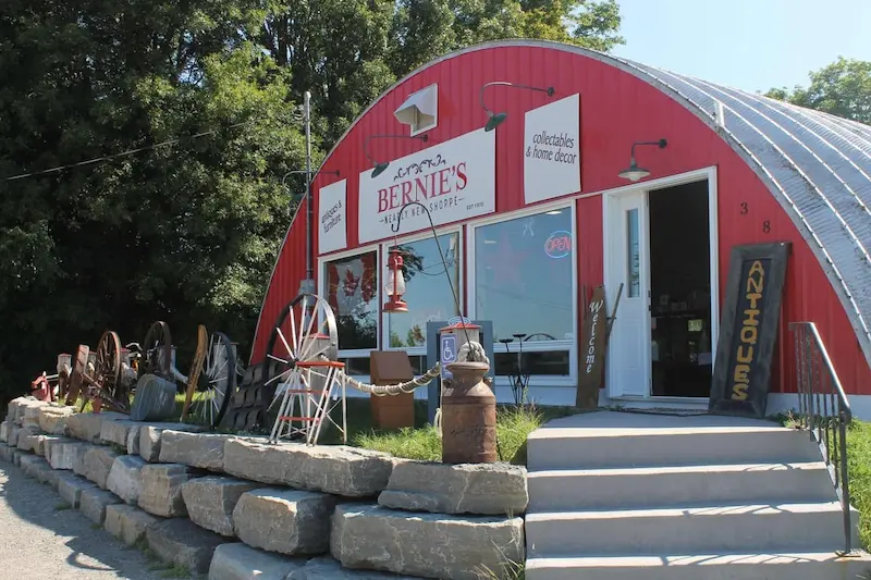 Bernie’s Nearly New Shoppe